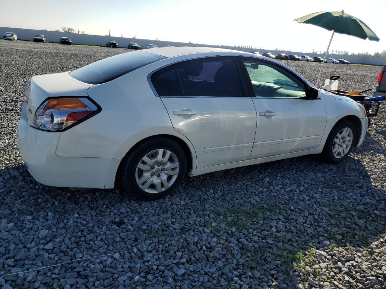 2011 NISSAN ALTIMA