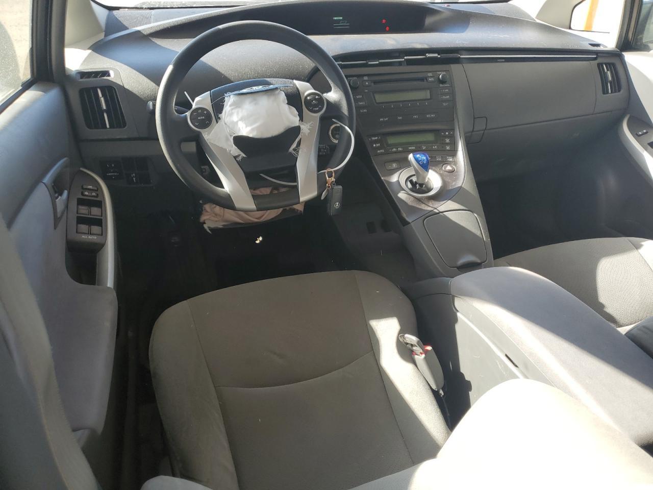 2011 TOYOTA PRIUS