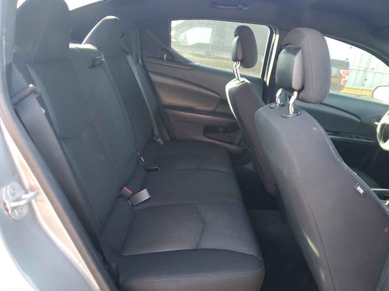 2014 DODGE Avenger