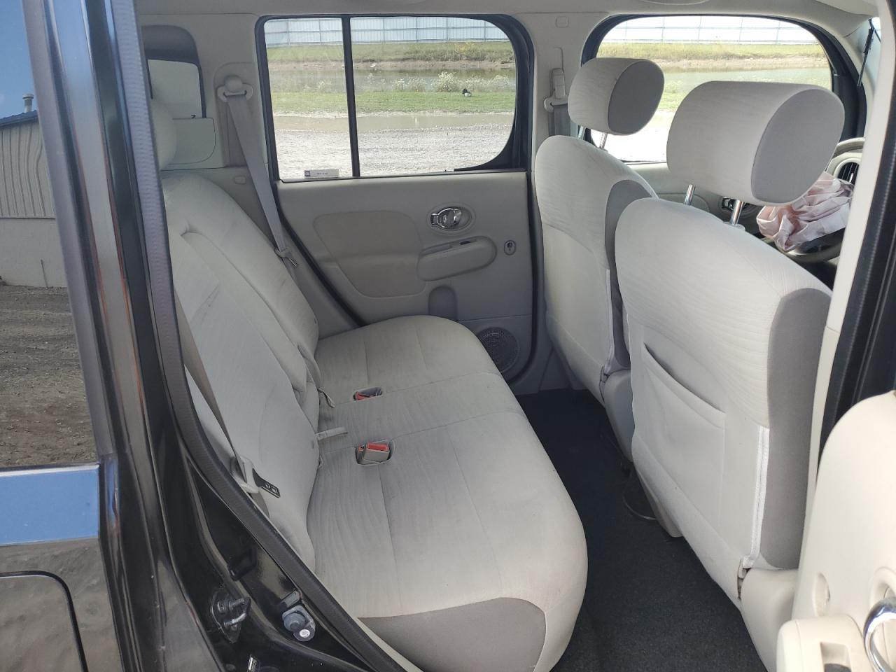2010 NISSAN CUBE