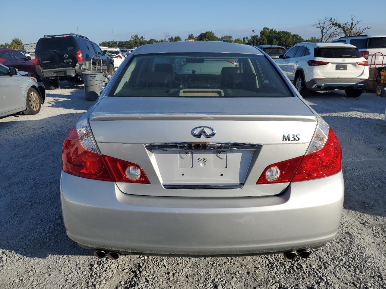 2007 INFINITI M35