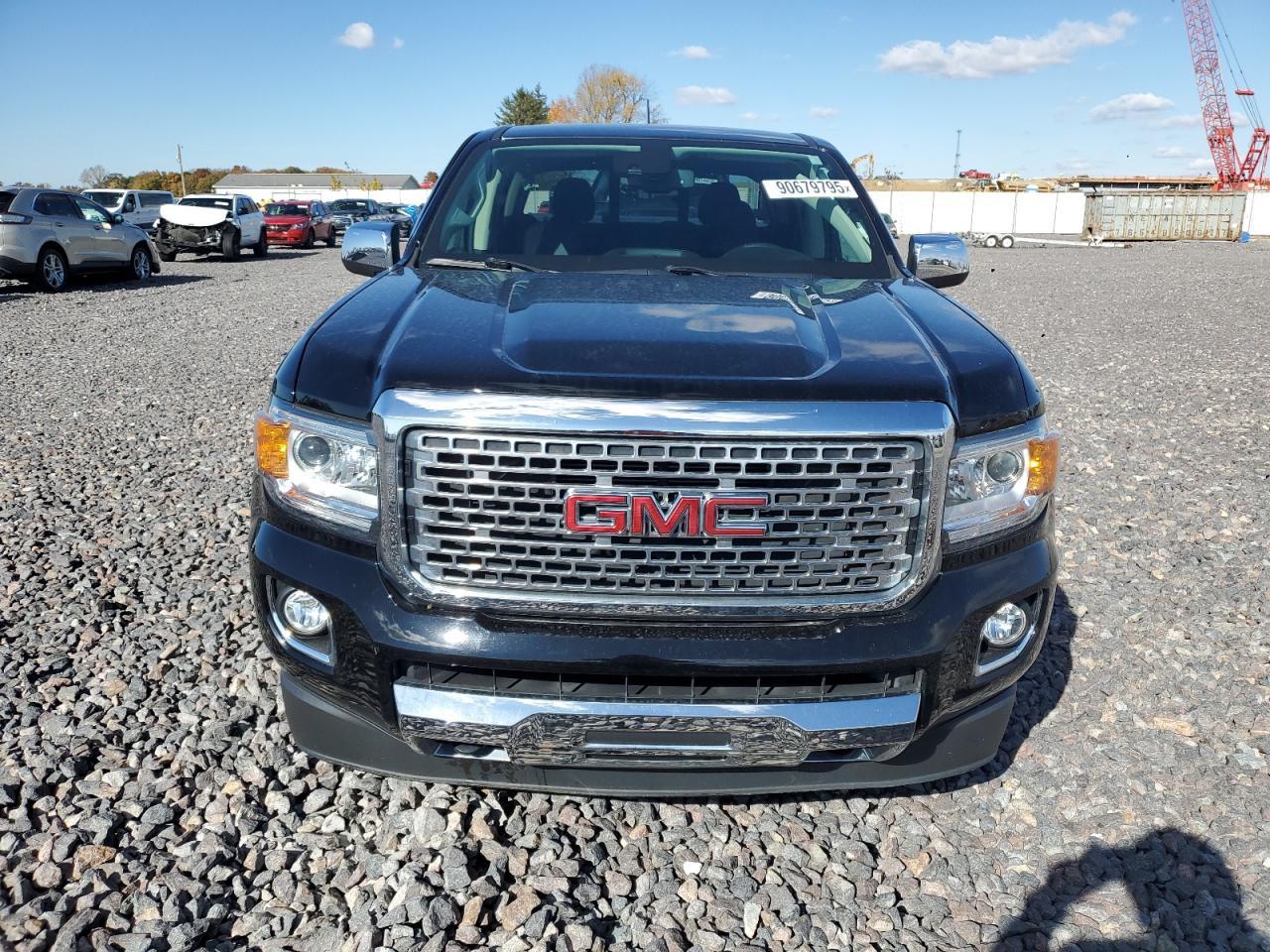 2019 GMC CANYON