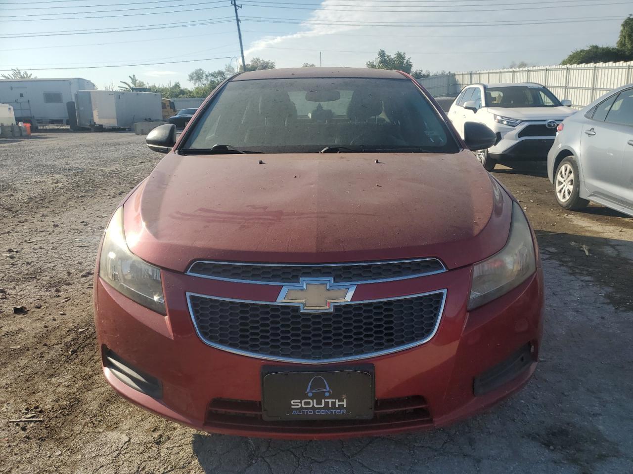 2011 CHEVROLET CRUZE