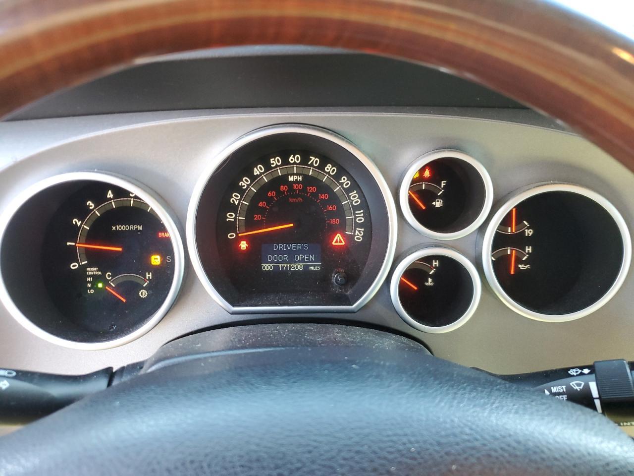 2012 TOYOTA Sequoia