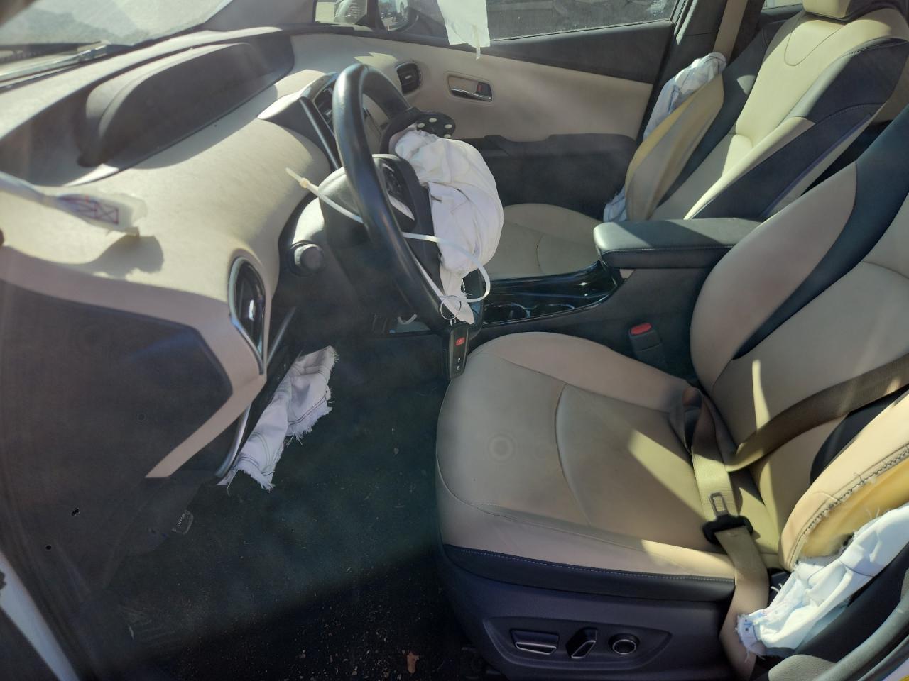 2017 TOYOTA PRIUS