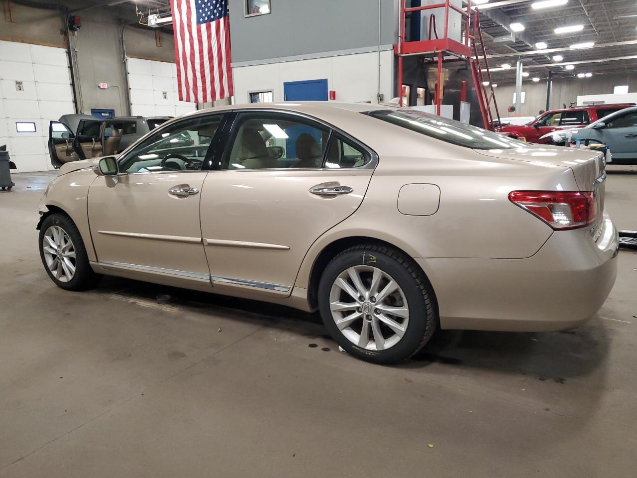 2011 LEXUS ES 350