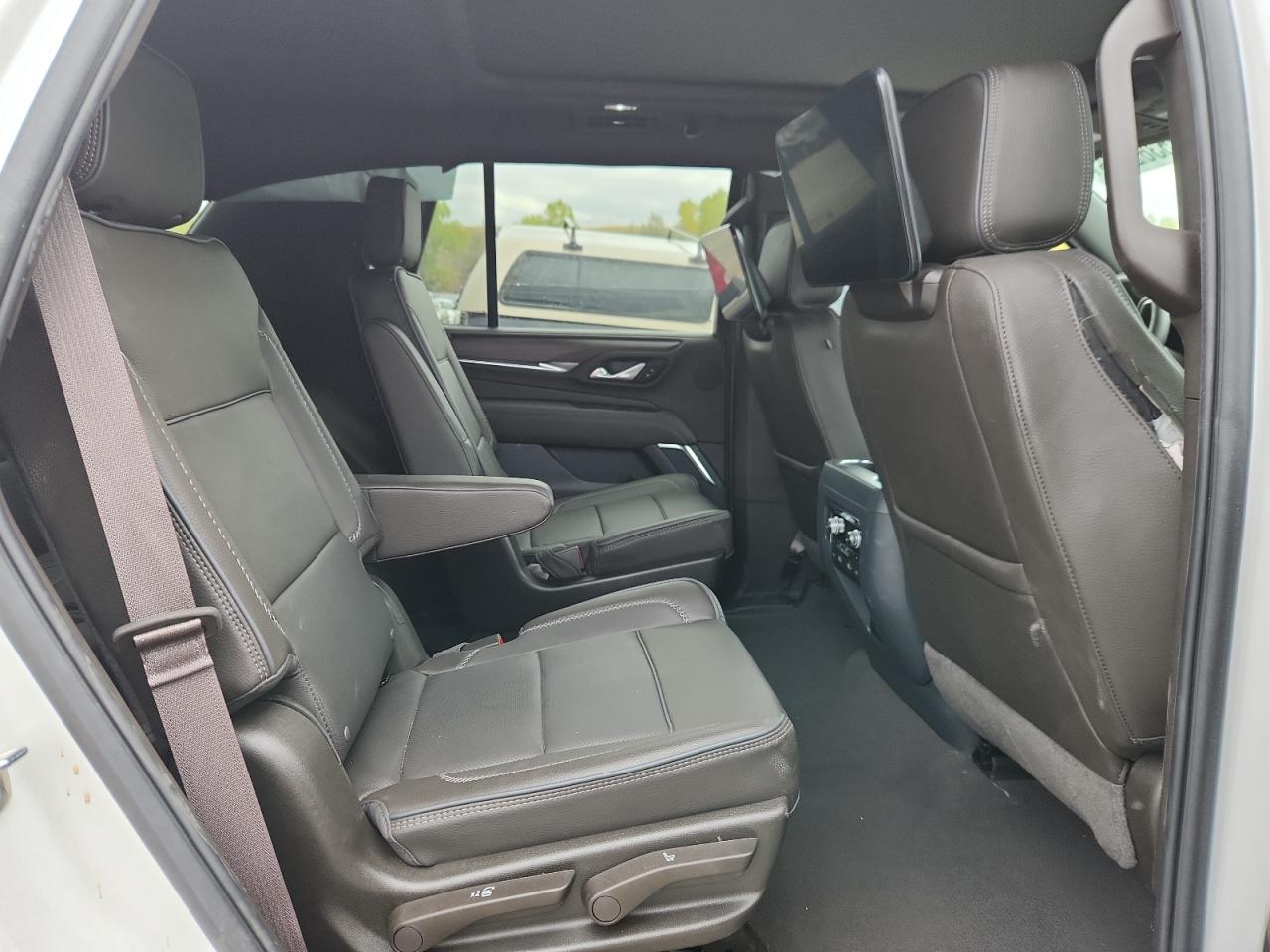 2024 GMC Yukon