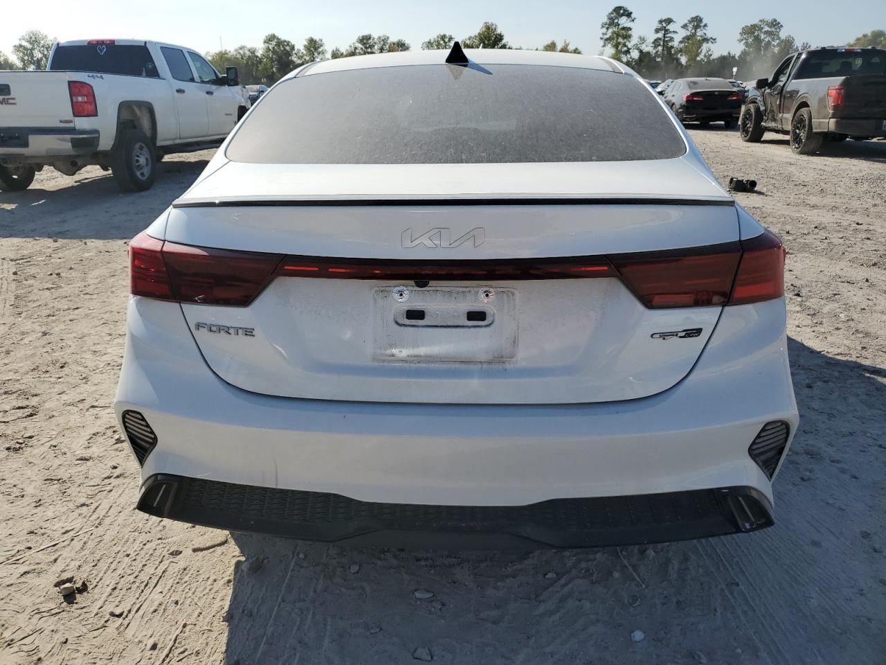 2022 KIA FORTE
