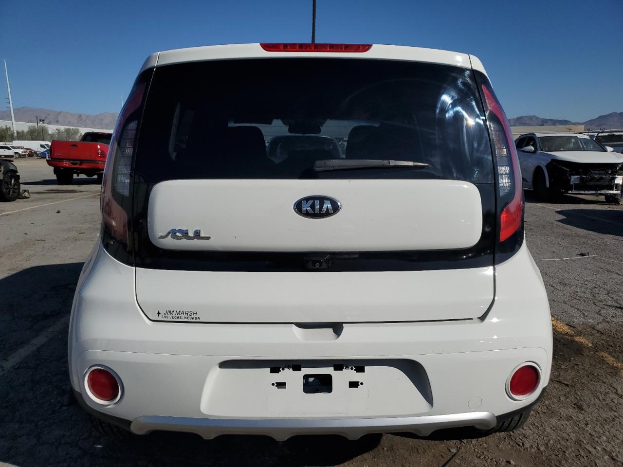 2017 KIA SOUL