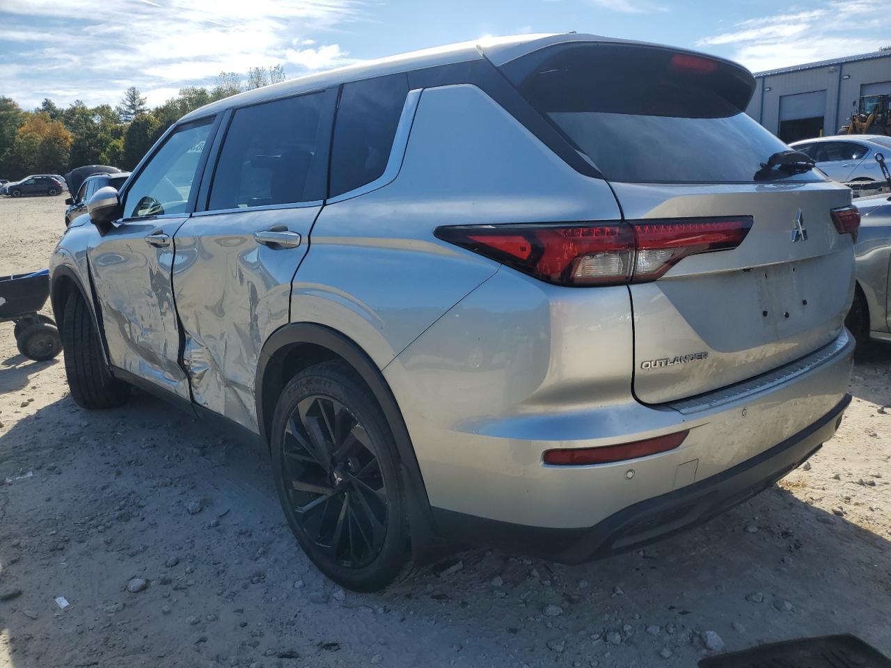 2022 MITSUBISHI outlander