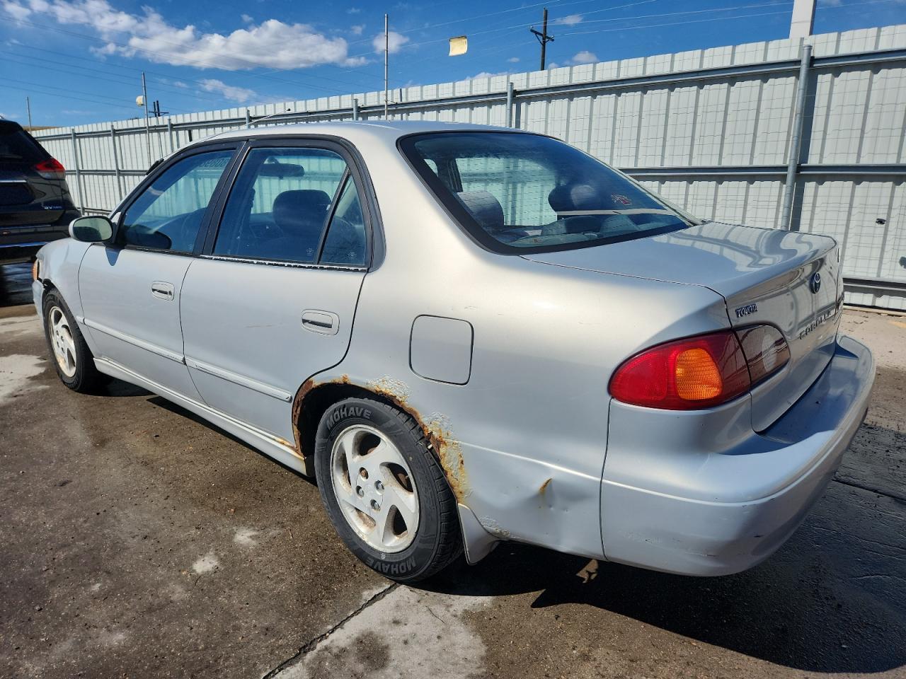 2001 TOYOTA COROLLA