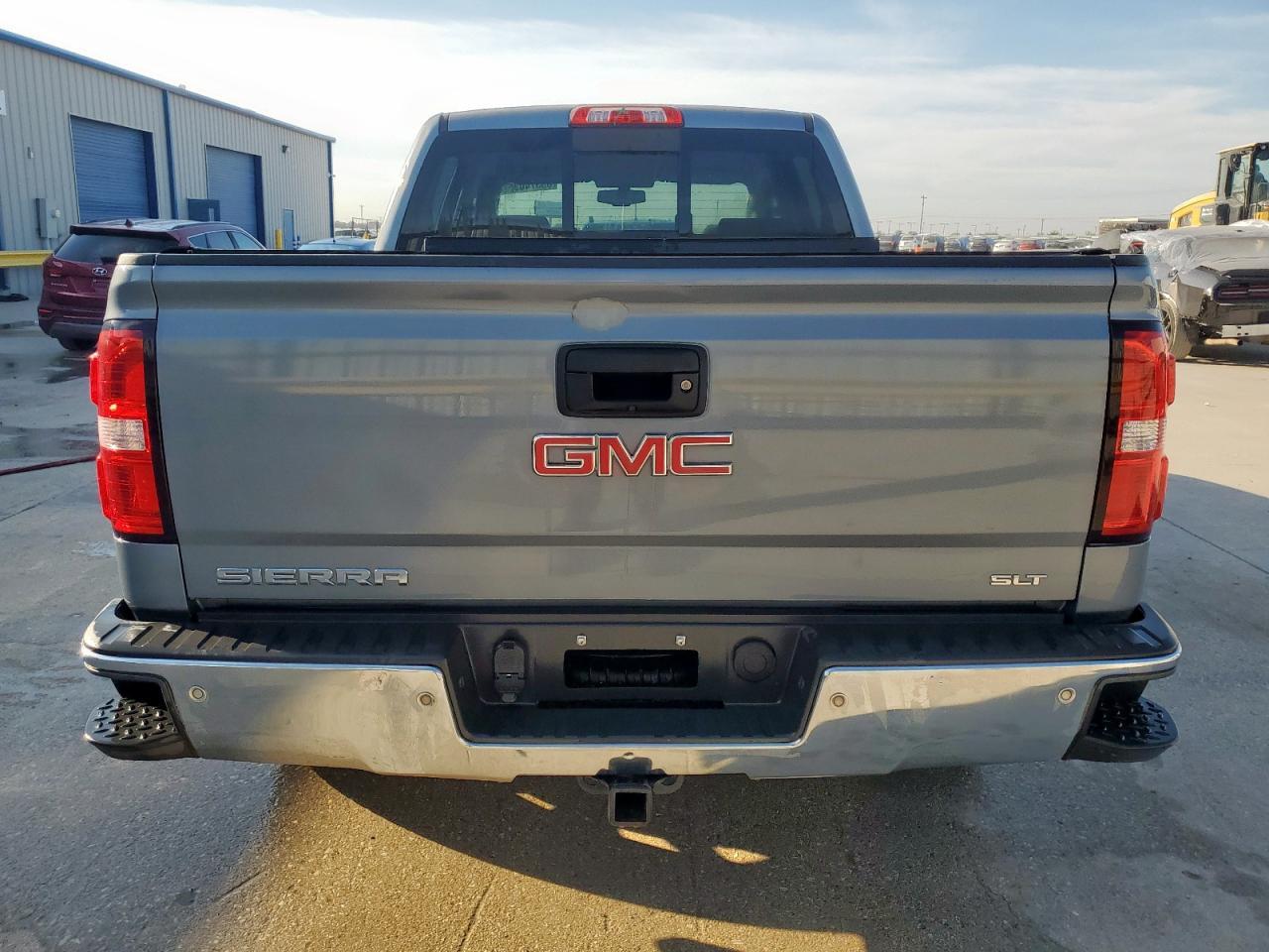 2015 GMC Sierra