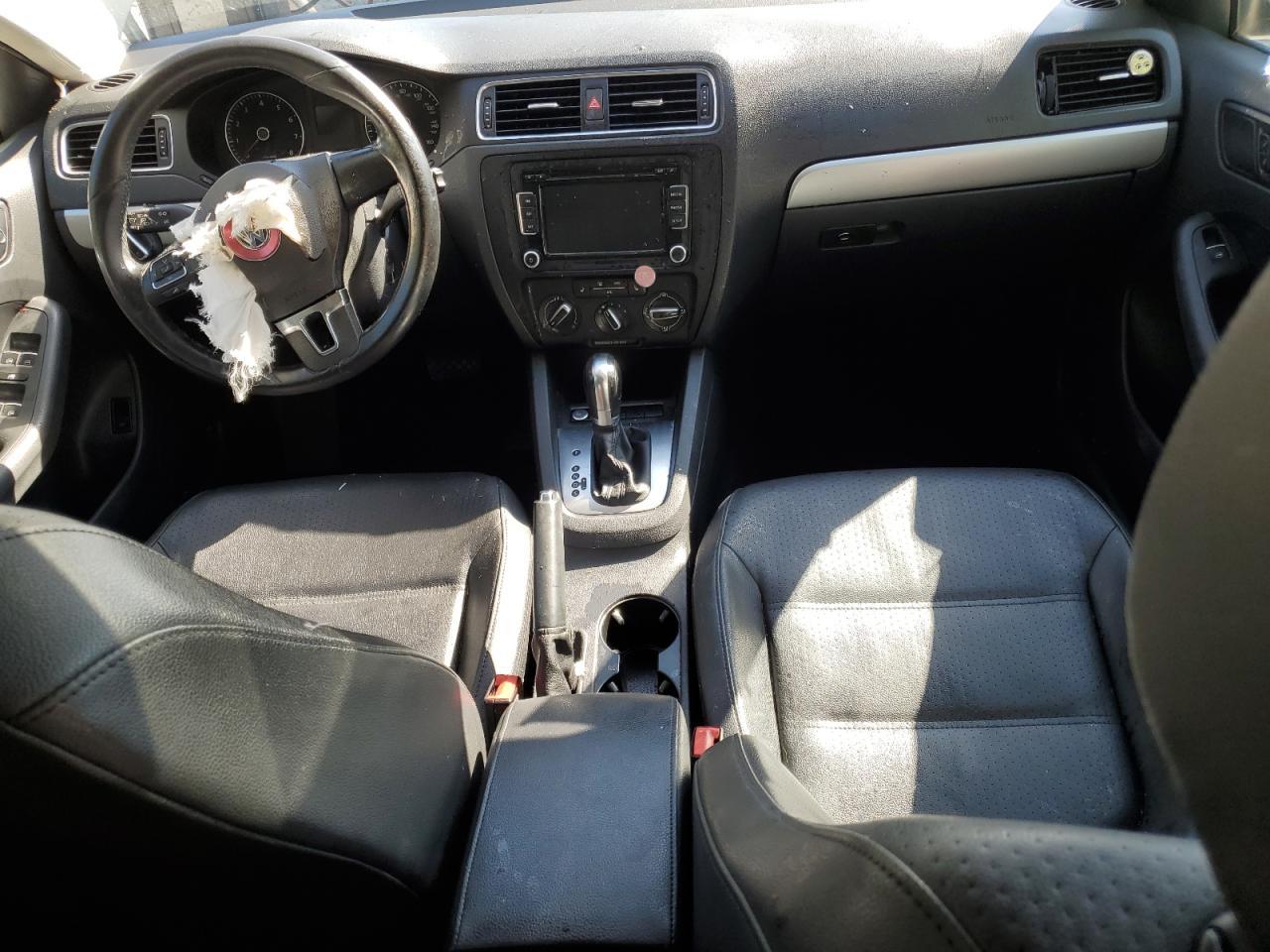 2014 VOLKSWAGEN JETTA