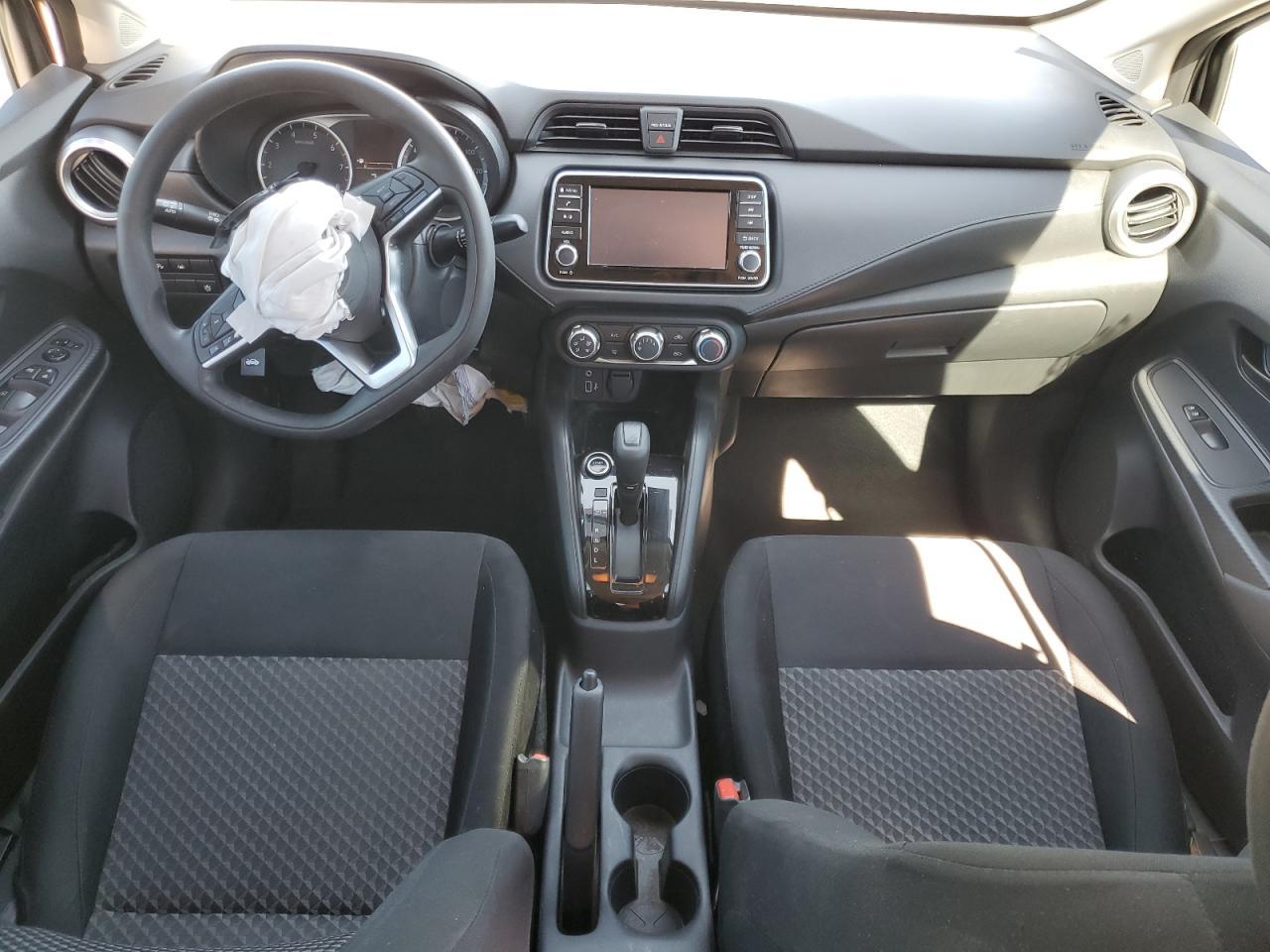 2021 NISSAN VERSA