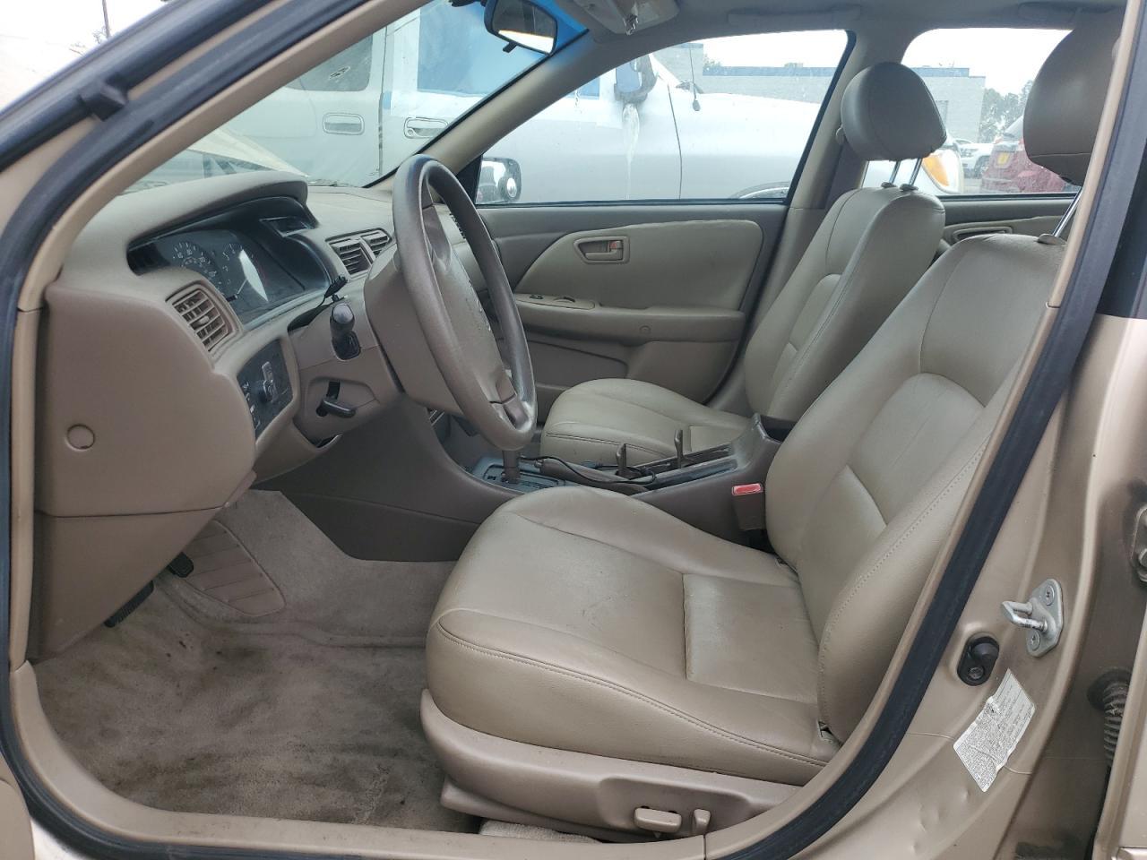 2000 TOYOTA CAMRY