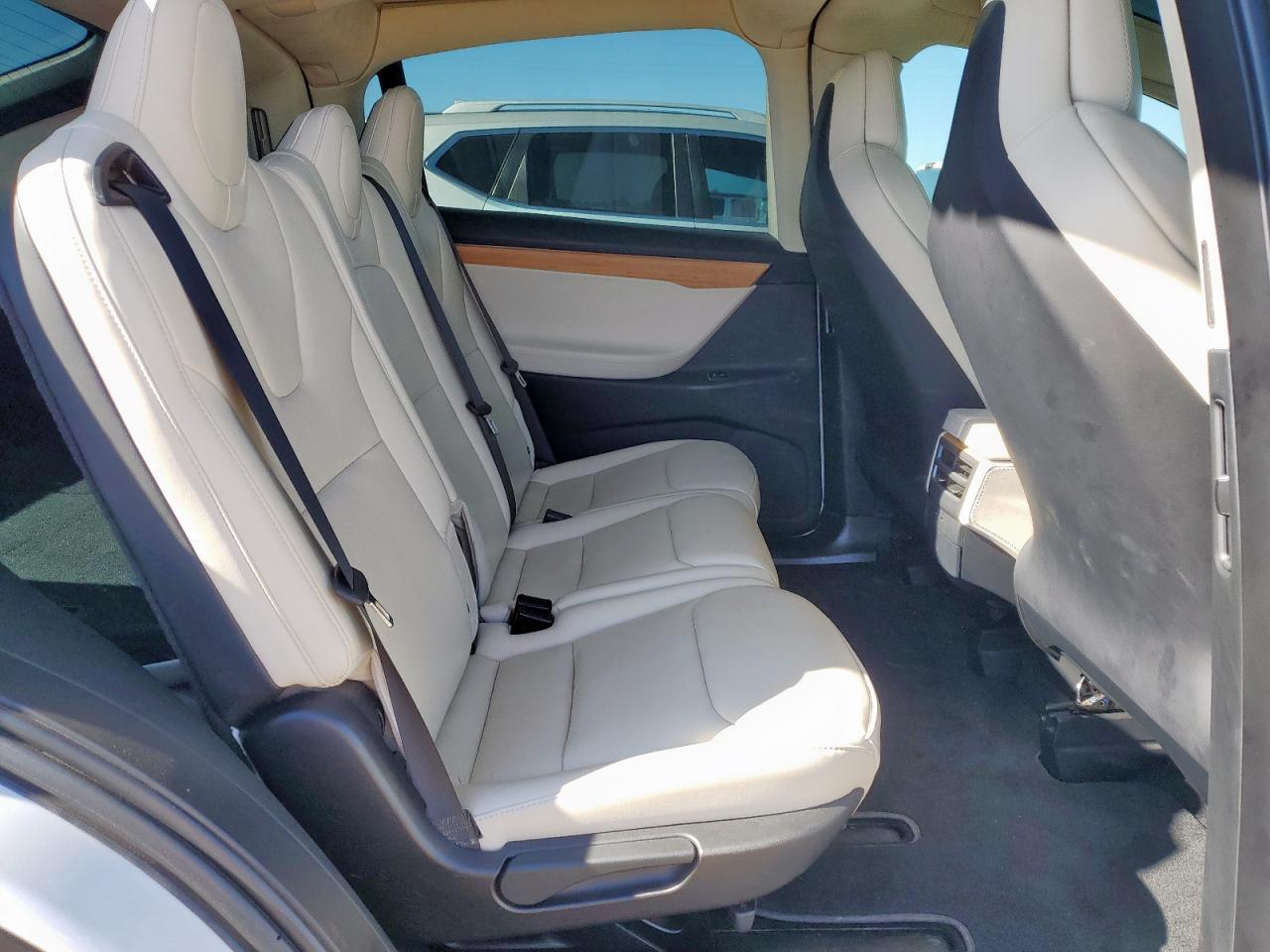 2019 TESLA MODEL X