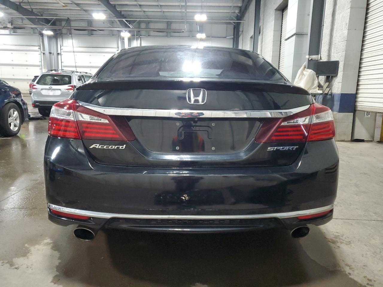 2017 HONDA ACCORD