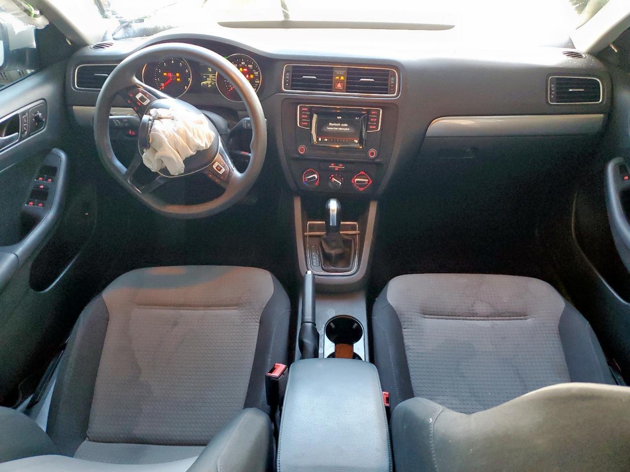 2018 VOLKSWAGEN JETTA