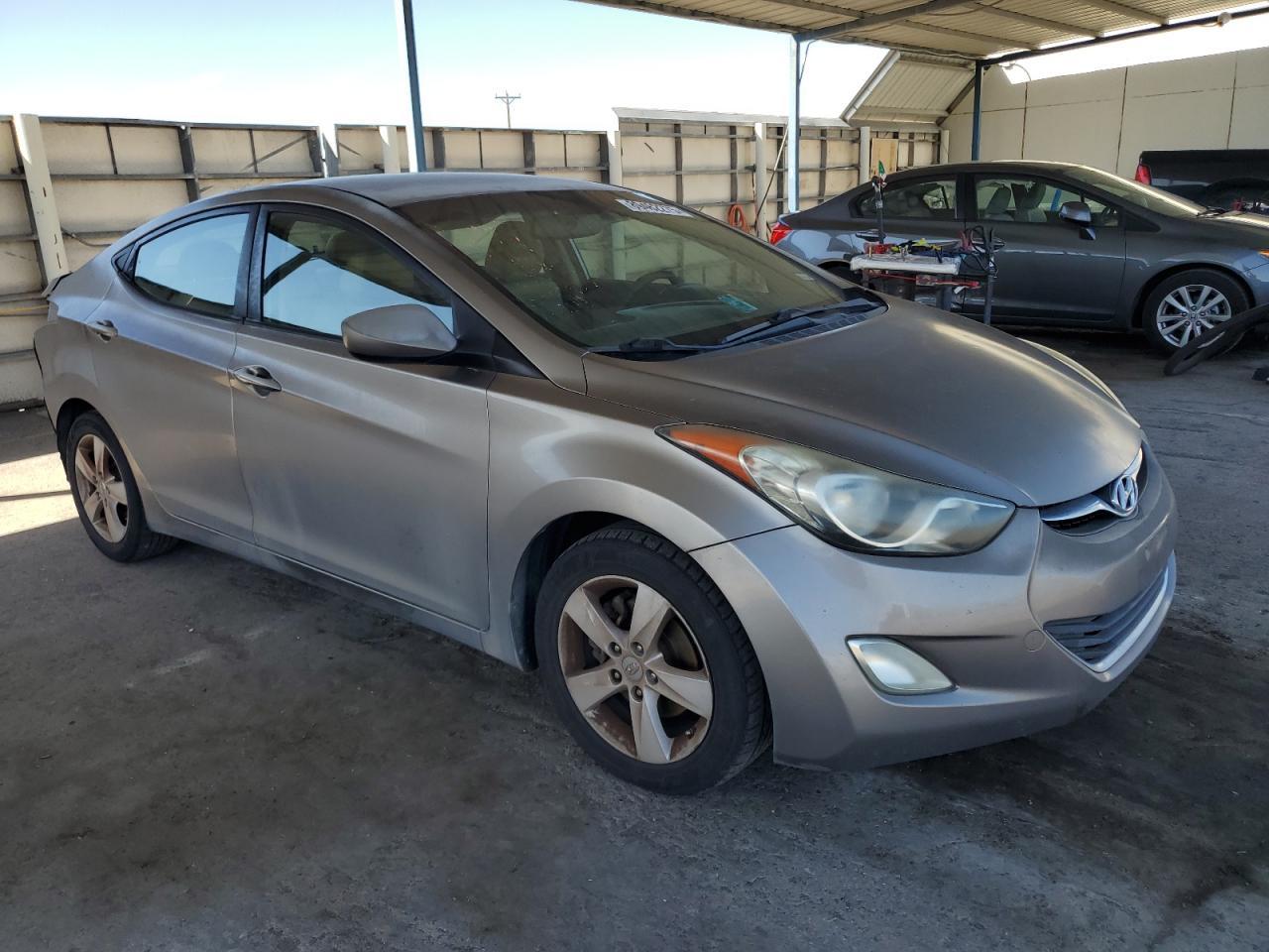 2012 HYUNDAI ELANTRA