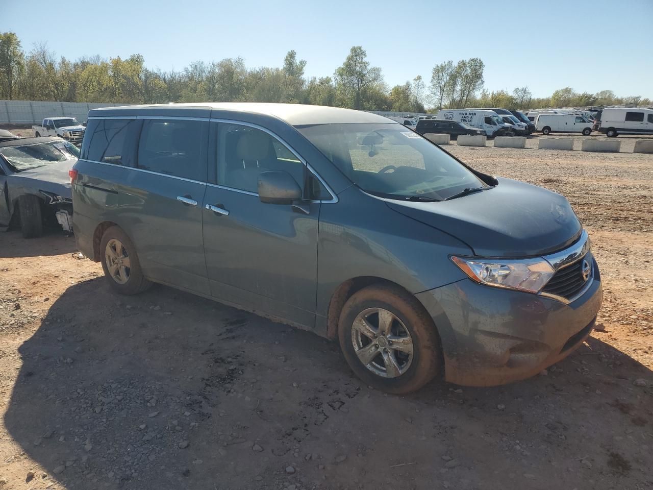 2013 NISSAN Quest