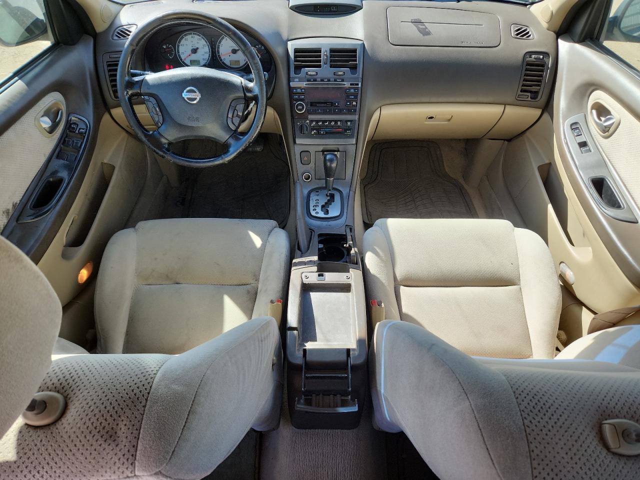 2002 NISSAN Maxima