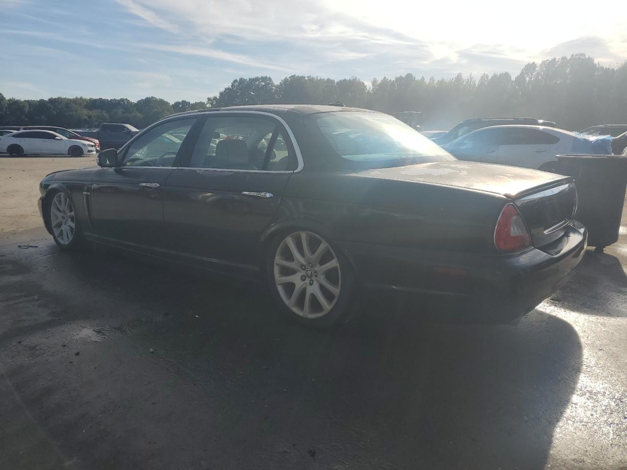 2008 JAGUAR Xj-Series