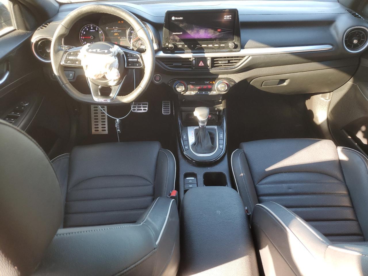 2022 KIA FORTE