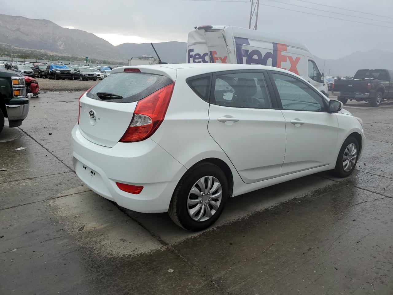 2016 HYUNDAI ACCENT