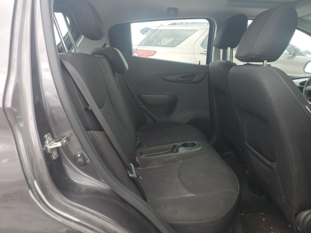 2016 CHEVROLET Spark