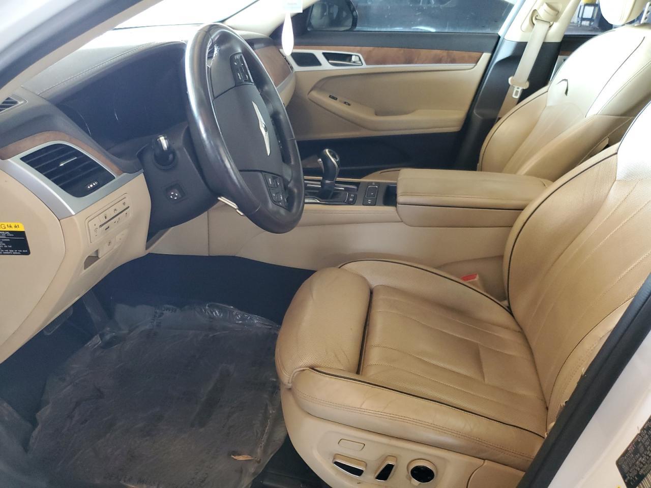 2015 HYUNDAI GENESIS