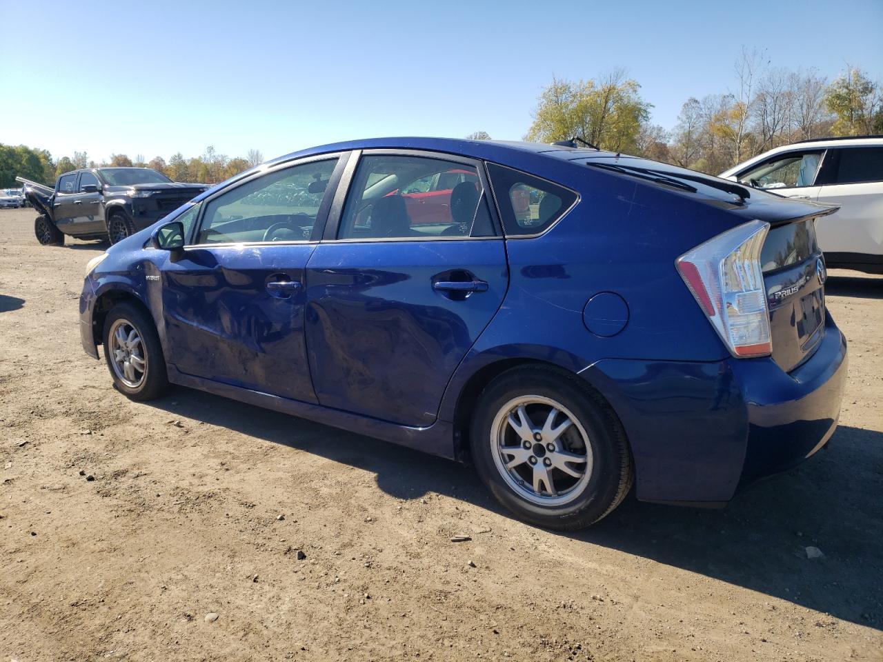 2011 TOYOTA PRIUS