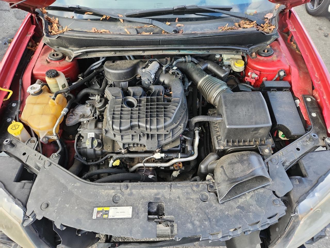 2013 DODGE Avenger