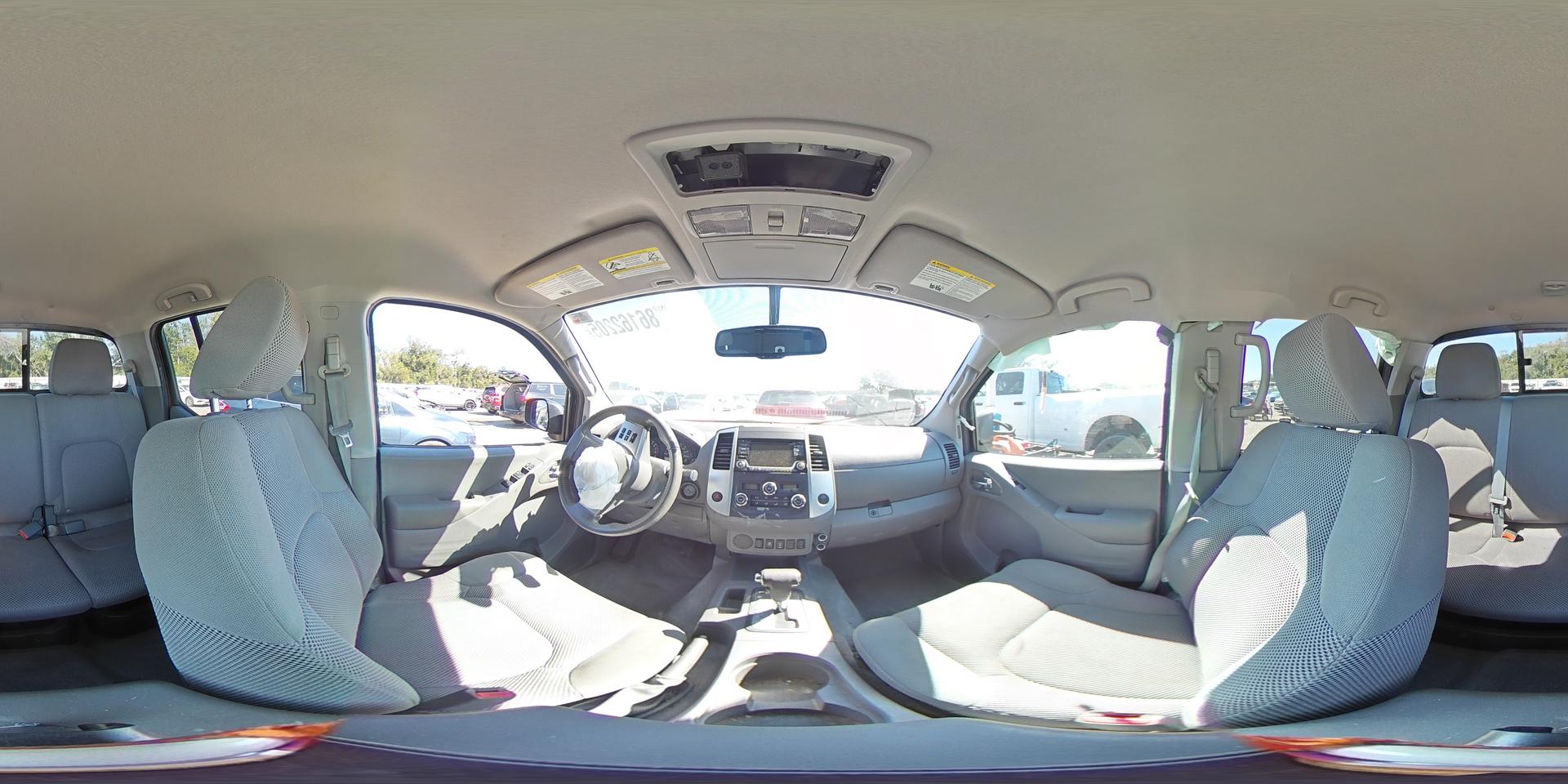 2016 NISSAN Frontier