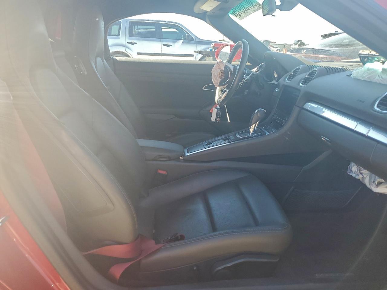 2019 PORSCHE Boxster