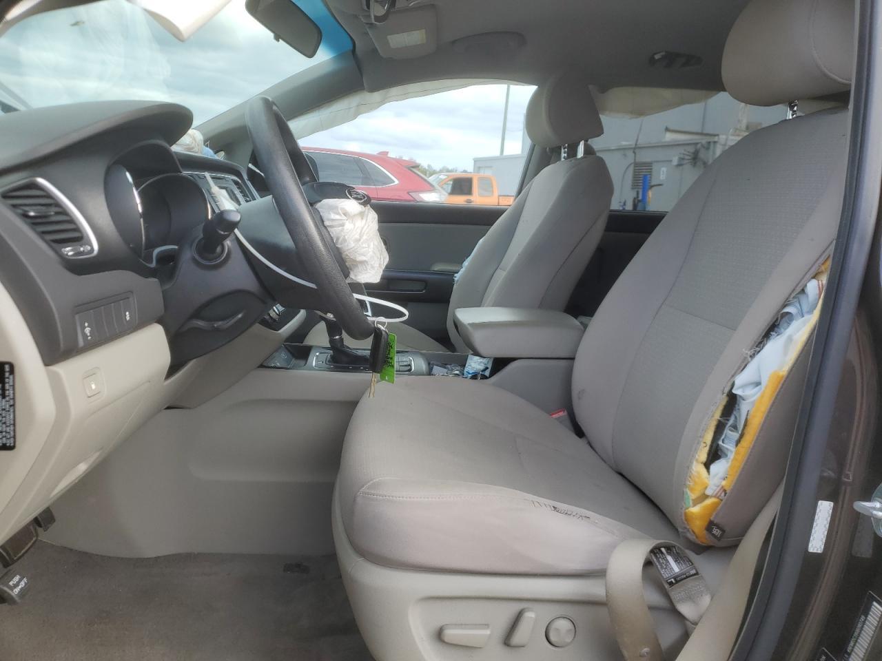 2016 KIA SEDONA