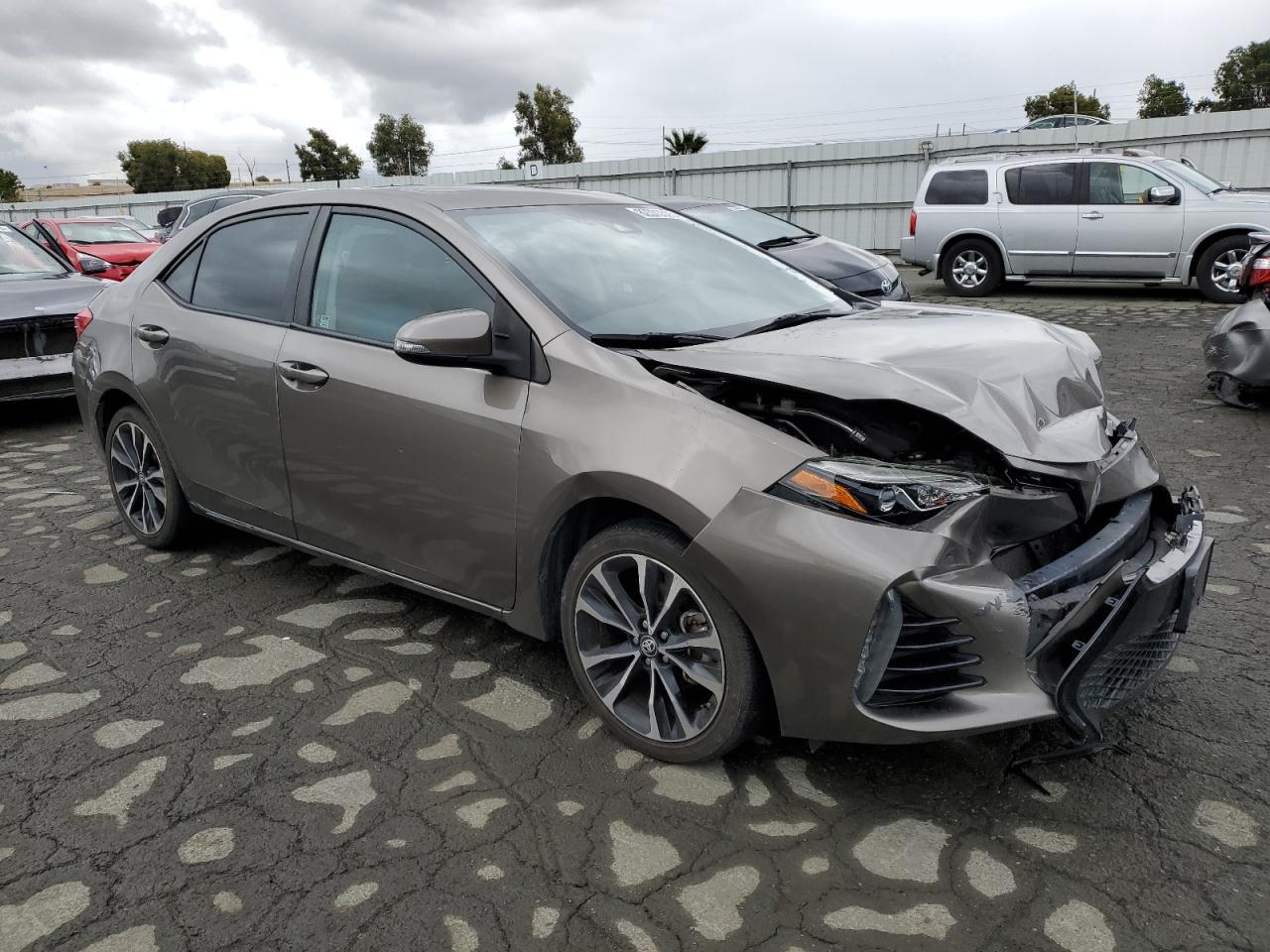 2017 TOYOTA COROLLA