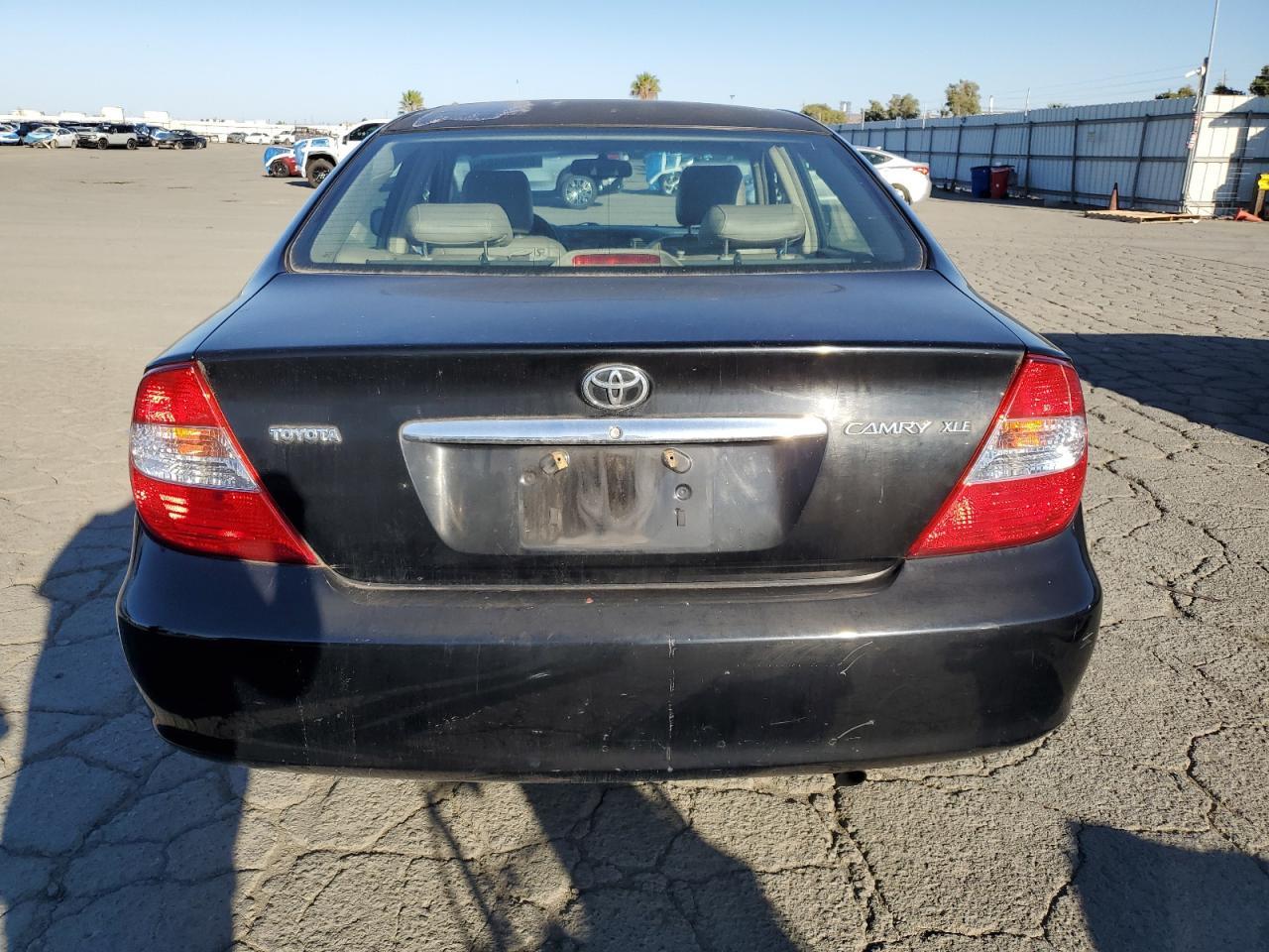 2002 TOYOTA CAMRY