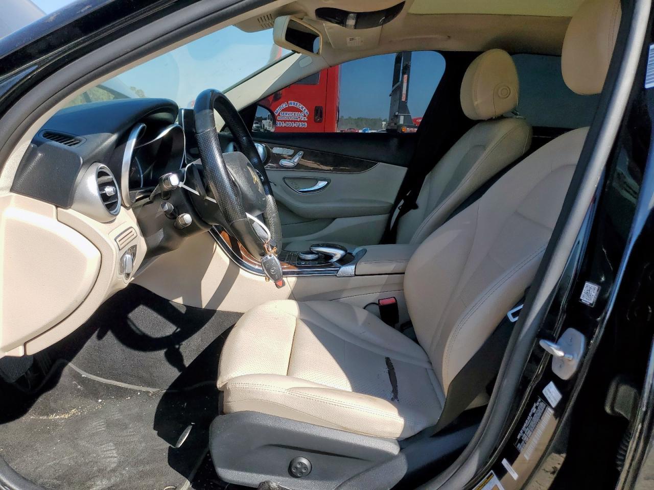2016 MERCEDES-BENZ C-CLASS