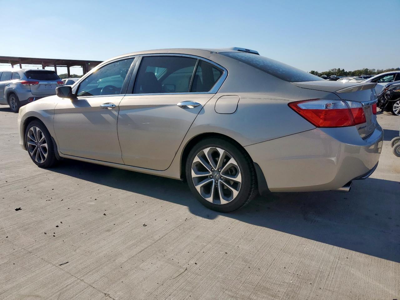 2015 HONDA ACCORD