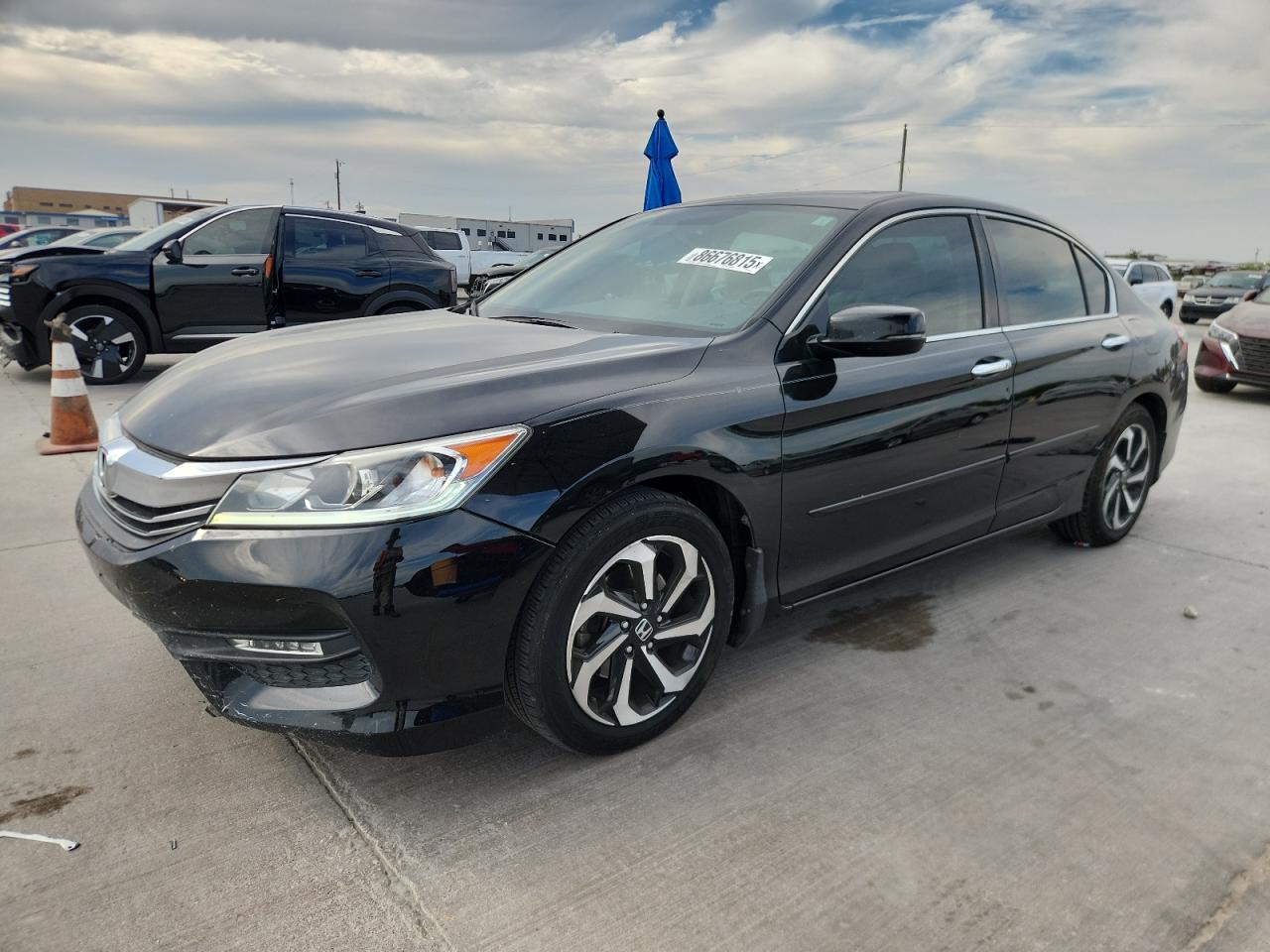 2016 HONDA ACCORD