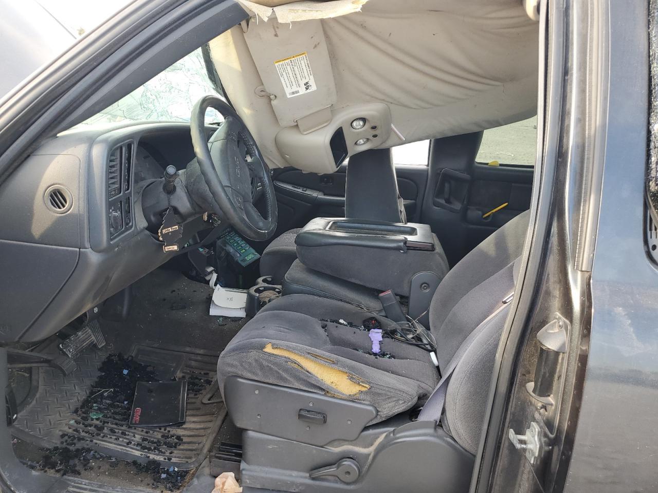 2005 GMC Sierra