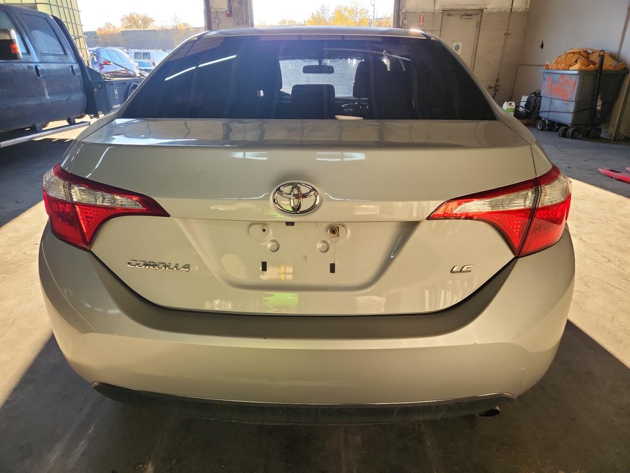 2015 TOYOTA COROLLA