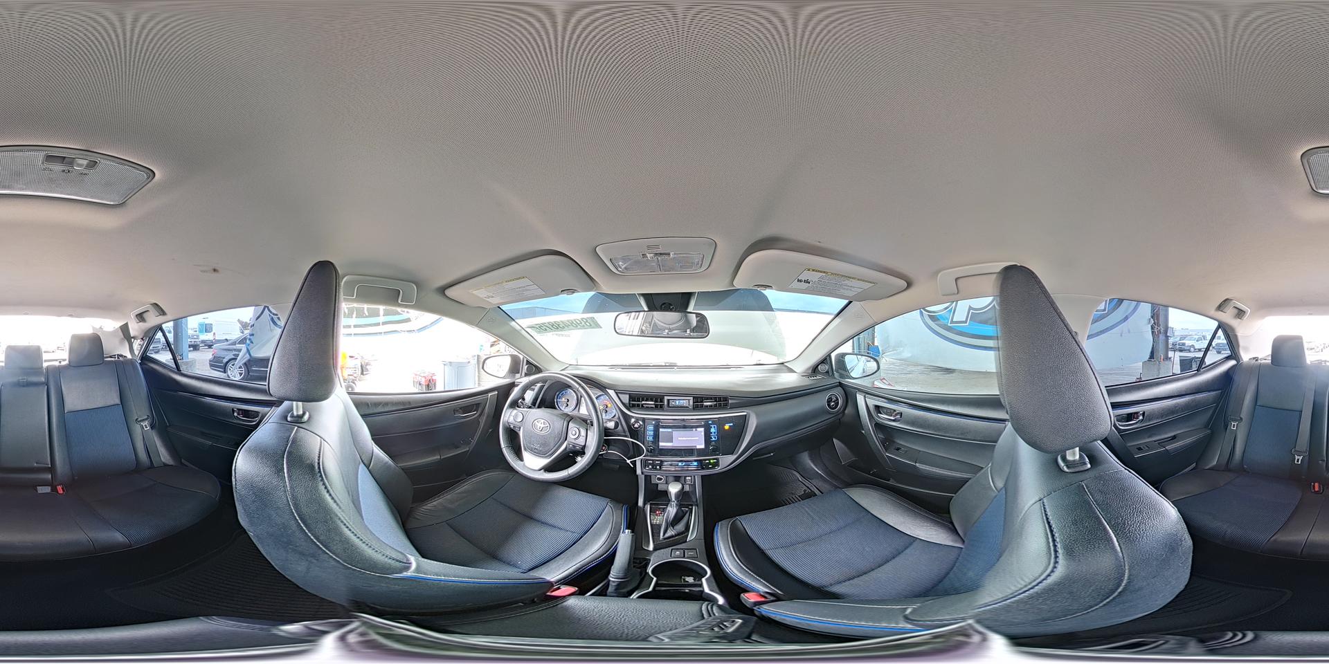2018 TOYOTA COROLLA