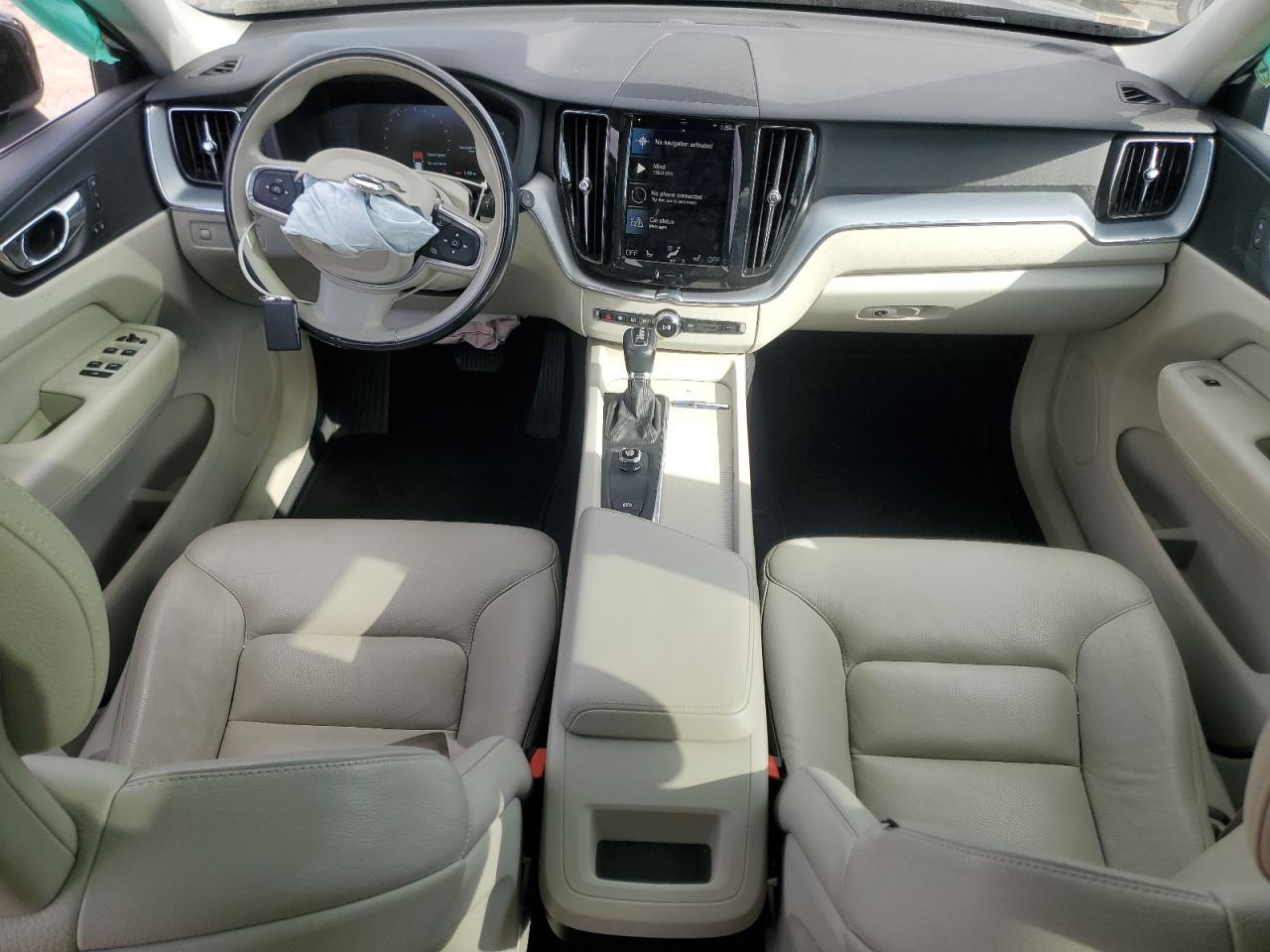 2018 VOLVO XC60