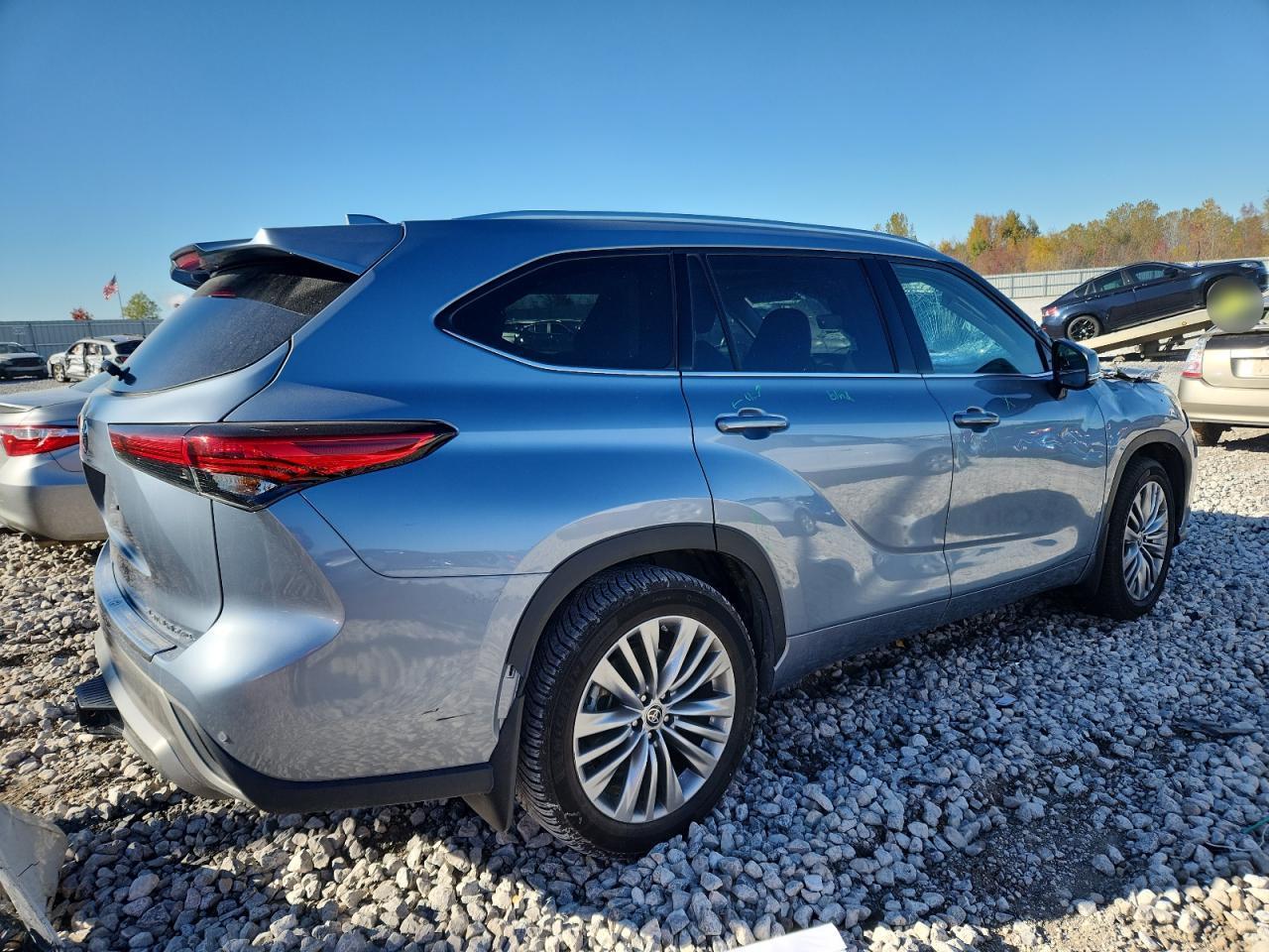 2022 TOYOTA HIGHLANDER