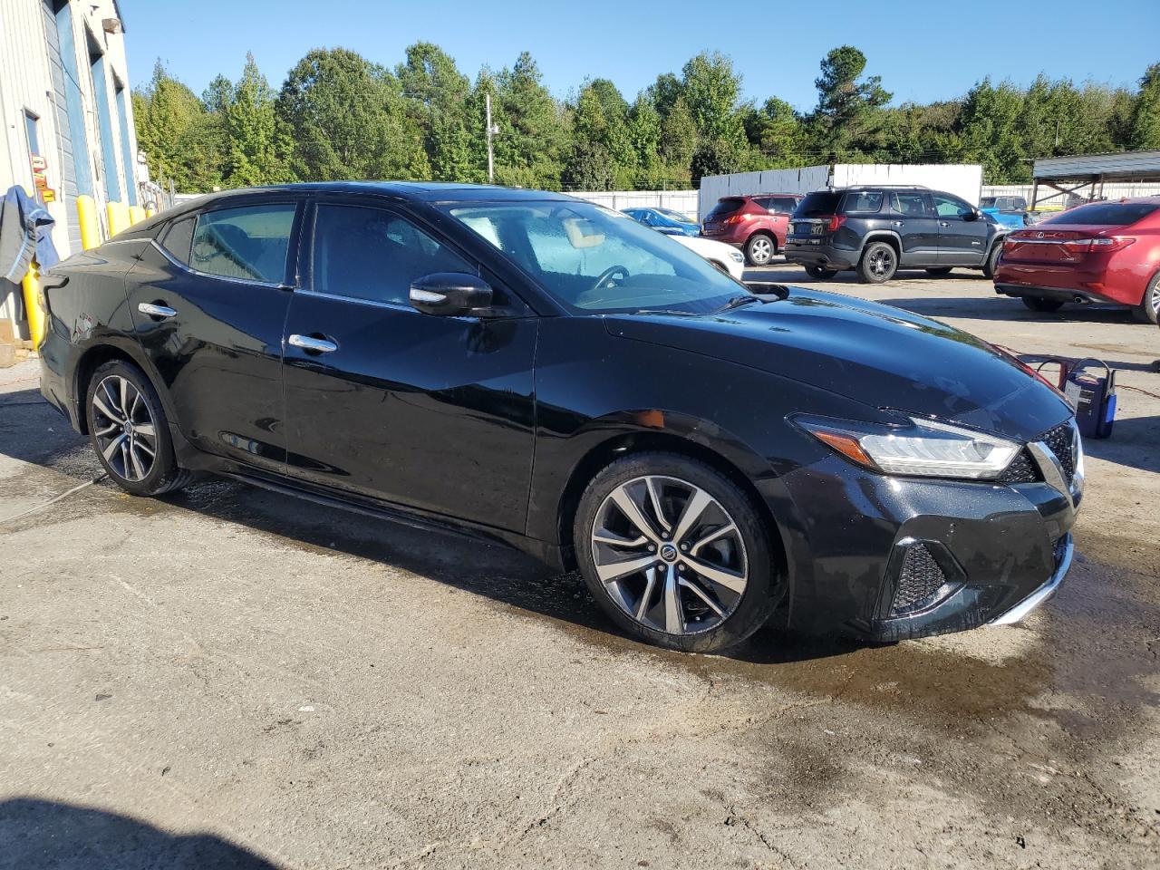 2019 NISSAN Maxima