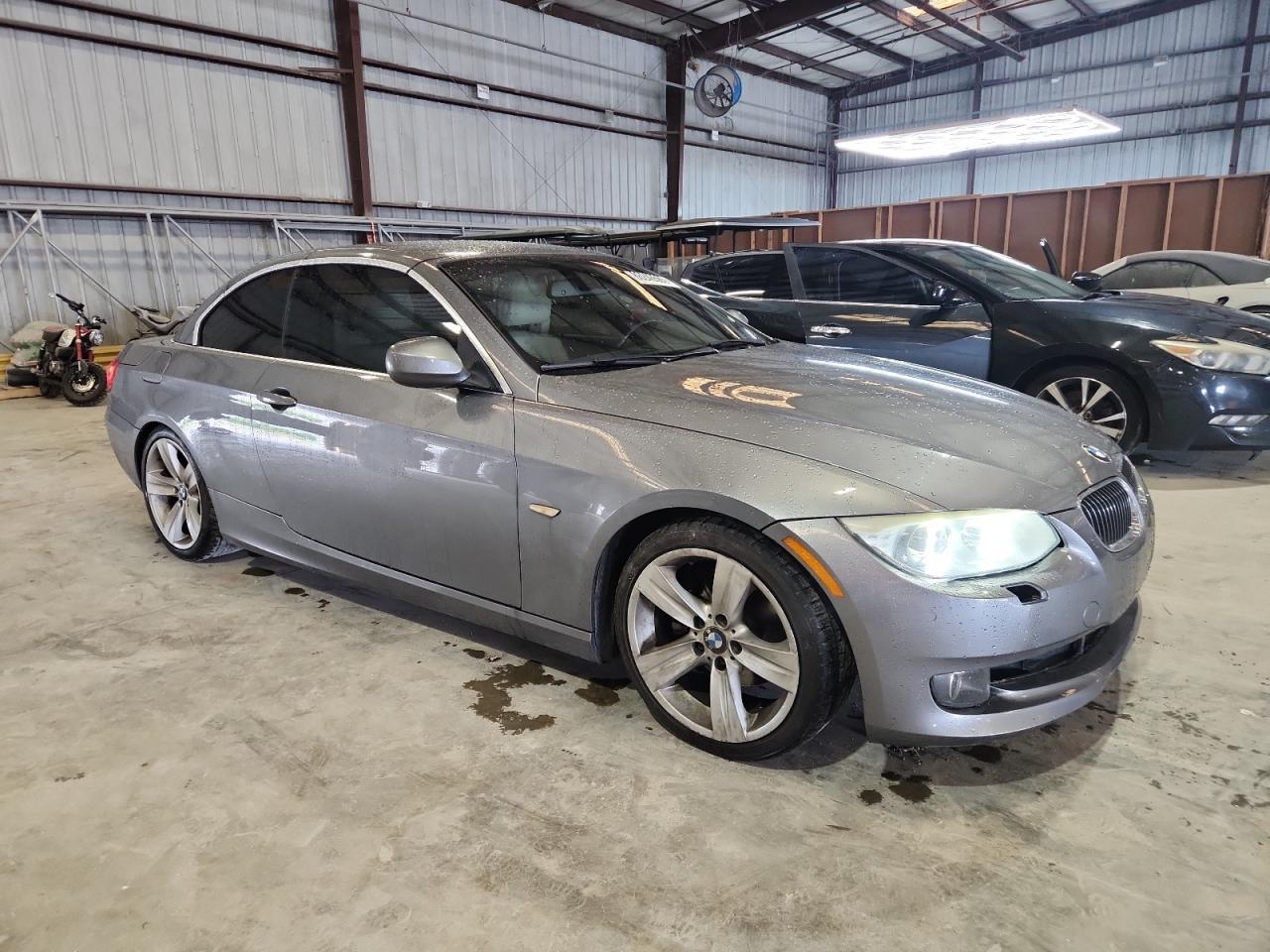 2011 BMW 3 SERIES