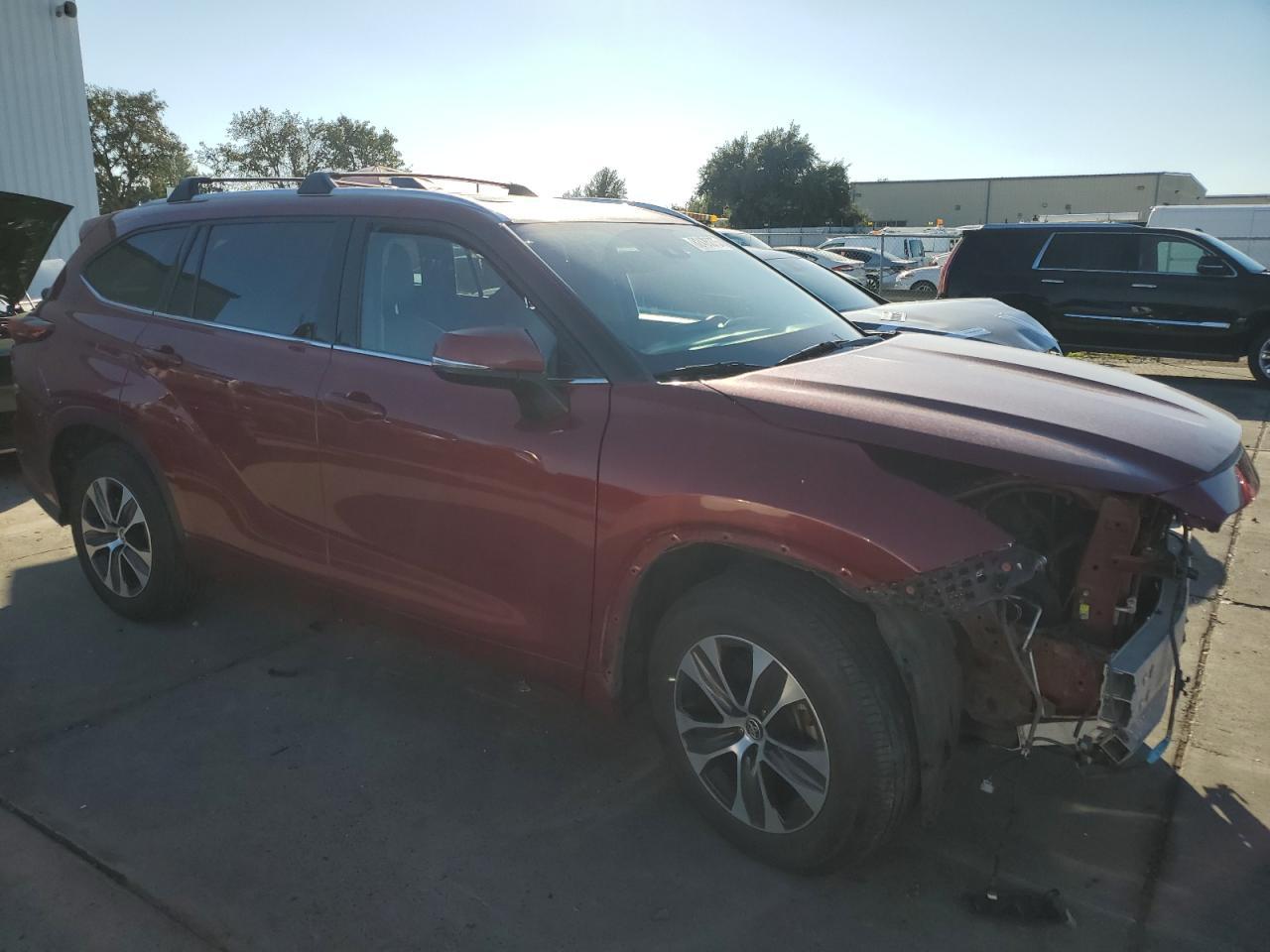 2020 TOYOTA HIGHLANDER