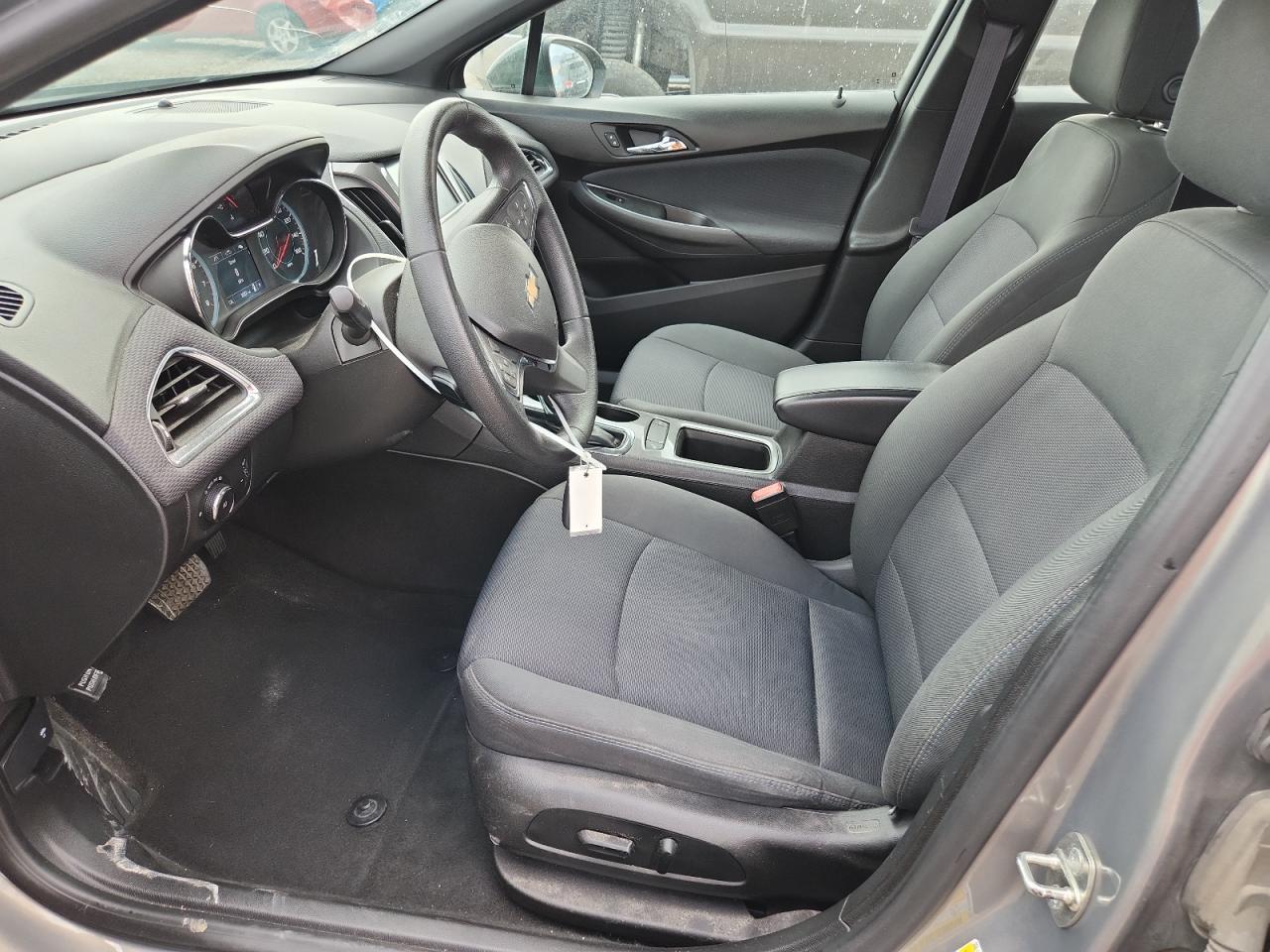 2017 CHEVROLET CRUZE