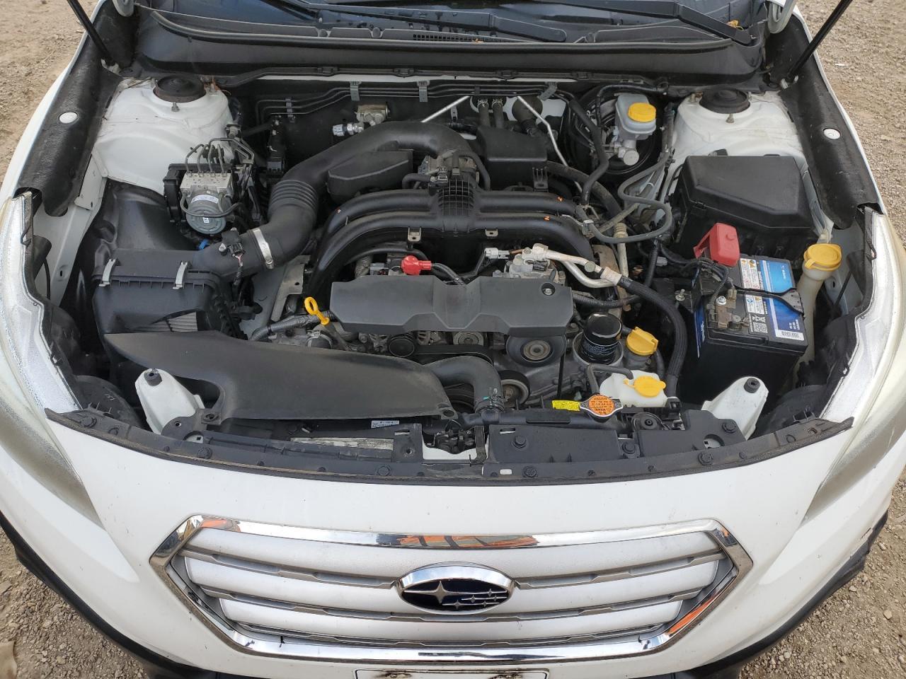 2015 SUBARU Outback